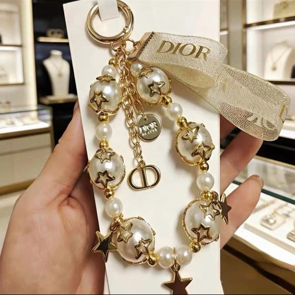 Dior Accessories - Dior Gold and White Starry Pearl Bracelet